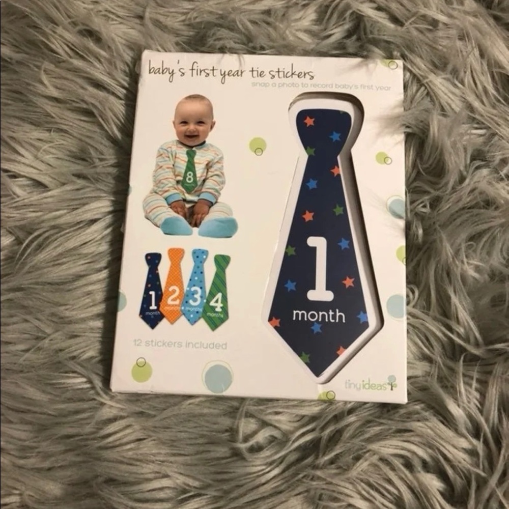 Baby’s First Year Stickers - Picture 1 of 3
